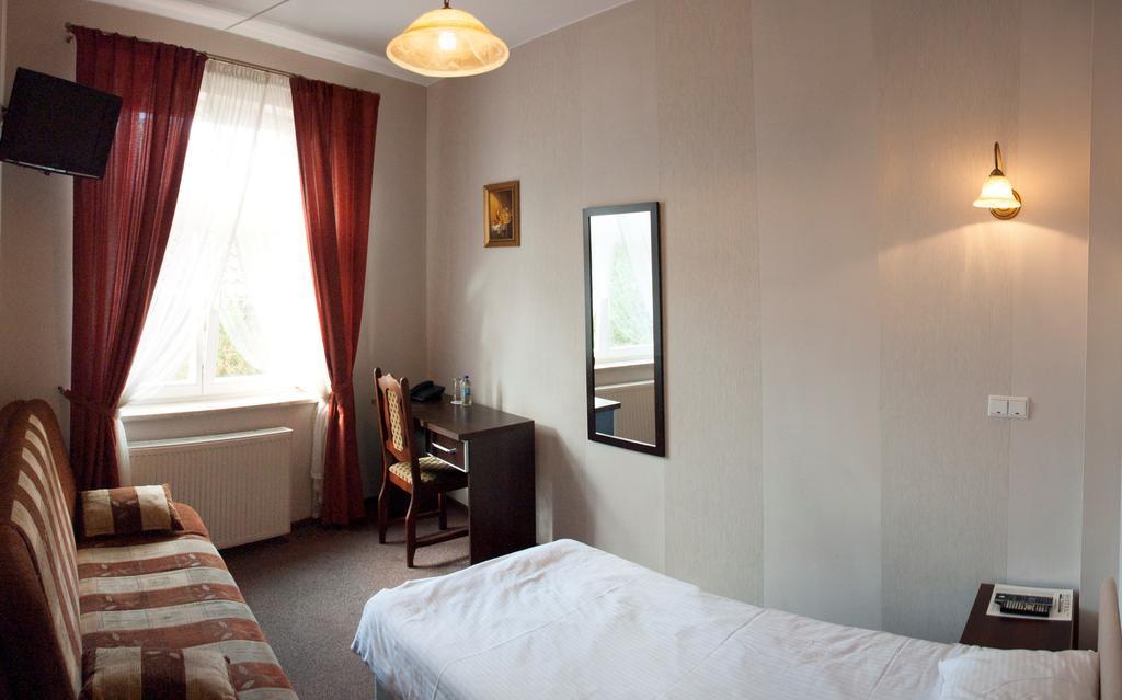 Hotel Nad Rzeczka Thorn Zimmer foto